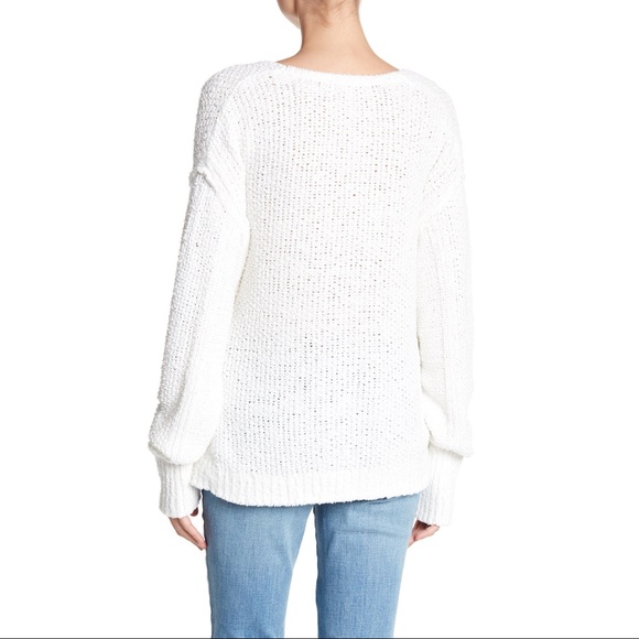 SOLD F r e e P e o p l e • Twist Front Sweater - Picture 3 of 8